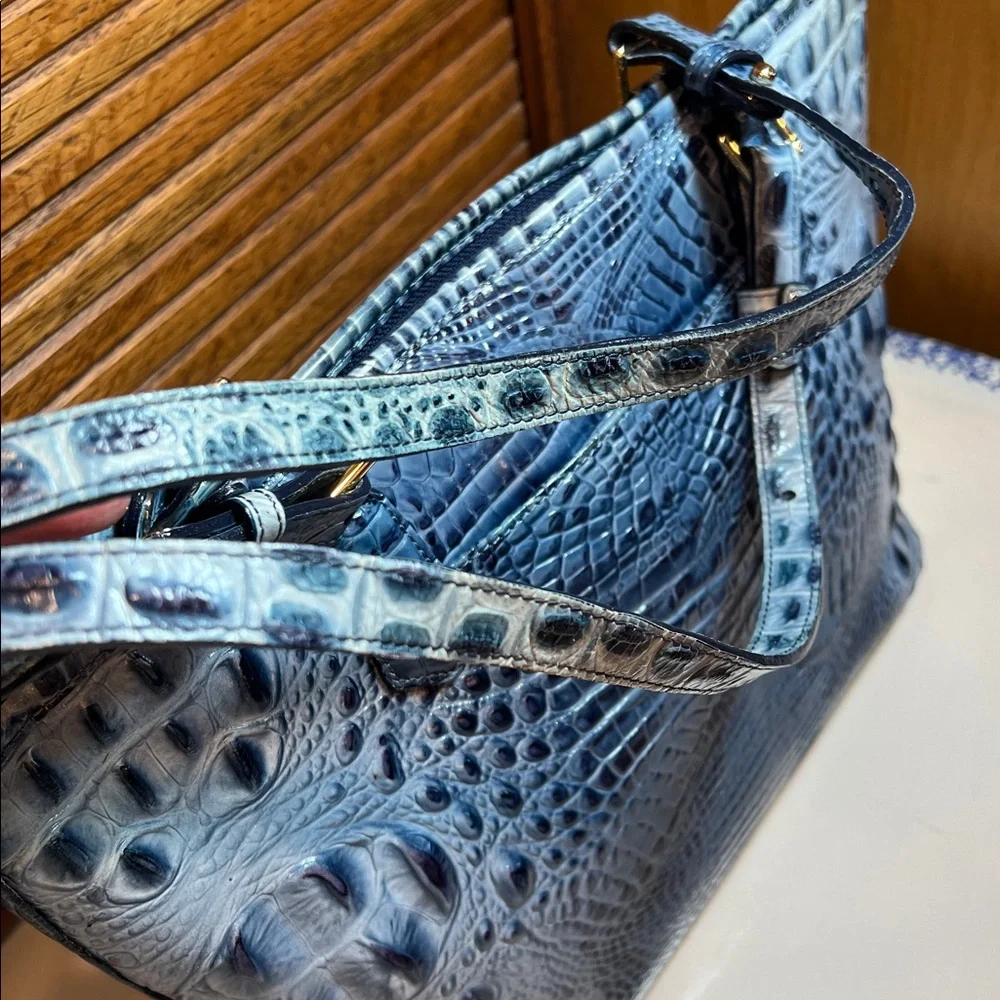 Brahmin Med. Asher Melbourne Embossed Leather Tote bag, denim blues - Picture 10 of 17